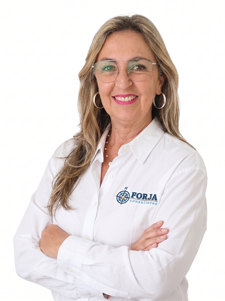 Gloria Martí — Atención personalizada en Forja Consultores